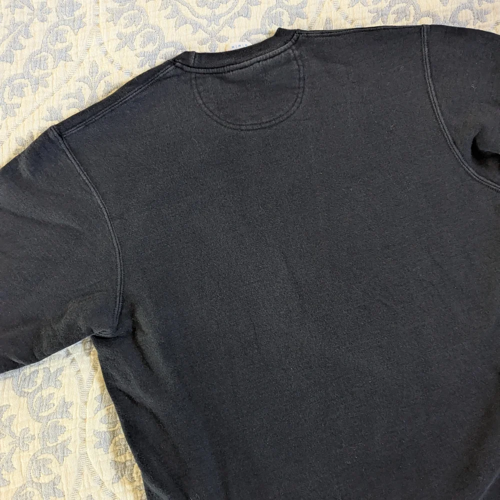 Pemberley Derbyshire Crewneck Sweatshirt - Picture 4 of 4